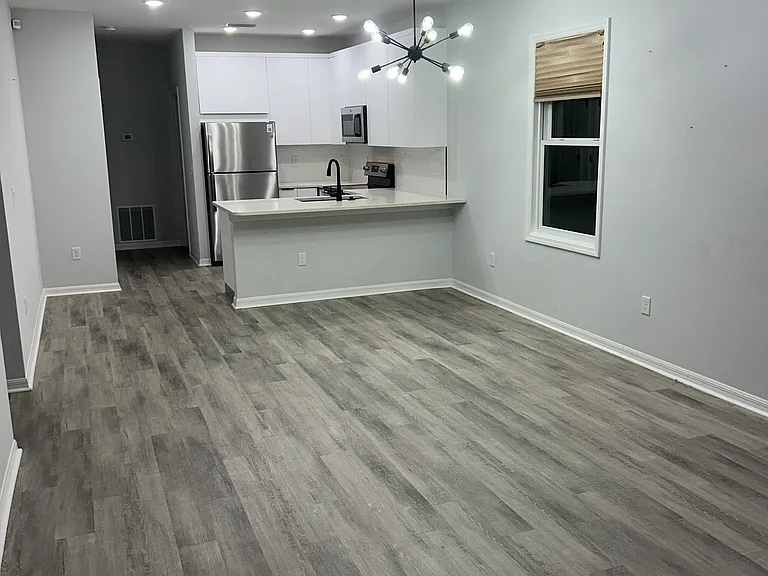 1313 E 15th Ave #1 — Photo 6