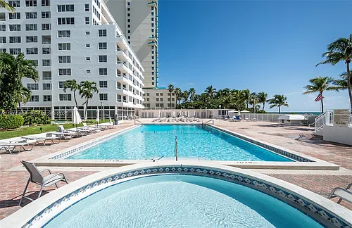 5005 Collins Ave #616 Photo 1