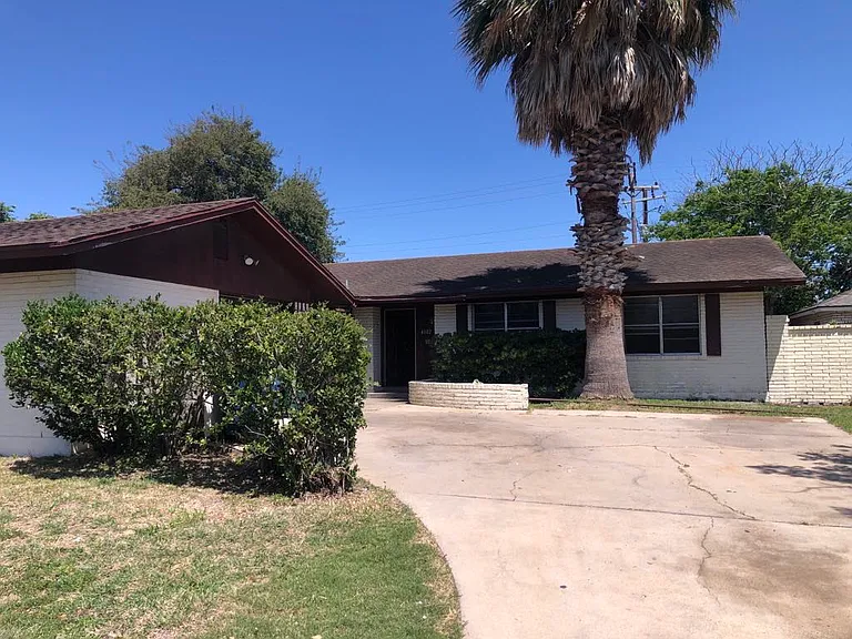 4102 Key West Dr — Photo 1