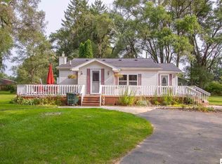 5204 Shepper Rd, Stockbridge, MI 49285