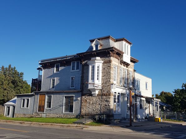 53 Drummond St E #51, Perth, ON K7H 1G3