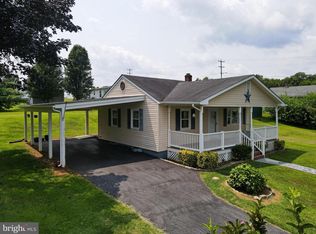 204 9th Ave, Luray, VA 22835