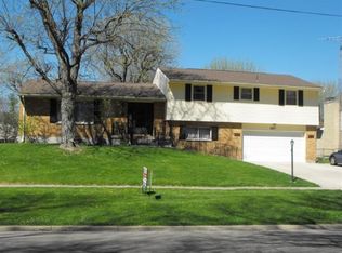 6651 Garber Rd, Dayton, OH 45415