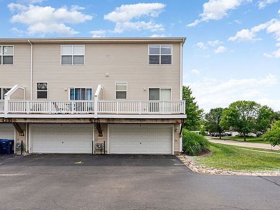 4th image of 1464 Cambria Dr