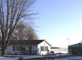 10545 Woodke Rd, Gillett, WI 54124