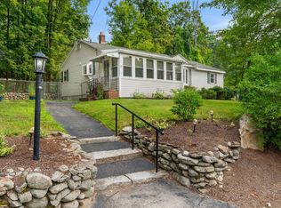 105 Center St, Goffstown, NH 03045