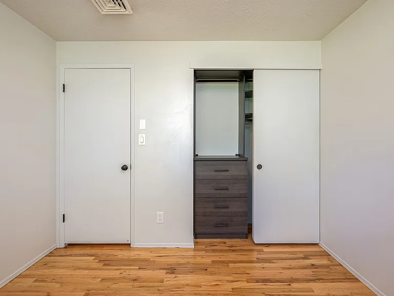 5530 Bonita Rd — Photo 17