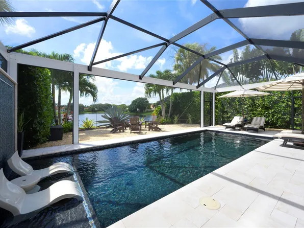 115 Lost Bridge Drive, Palm Beach Gardens, FL 33410