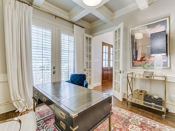 3rd image of 5006 Willow Point Cir