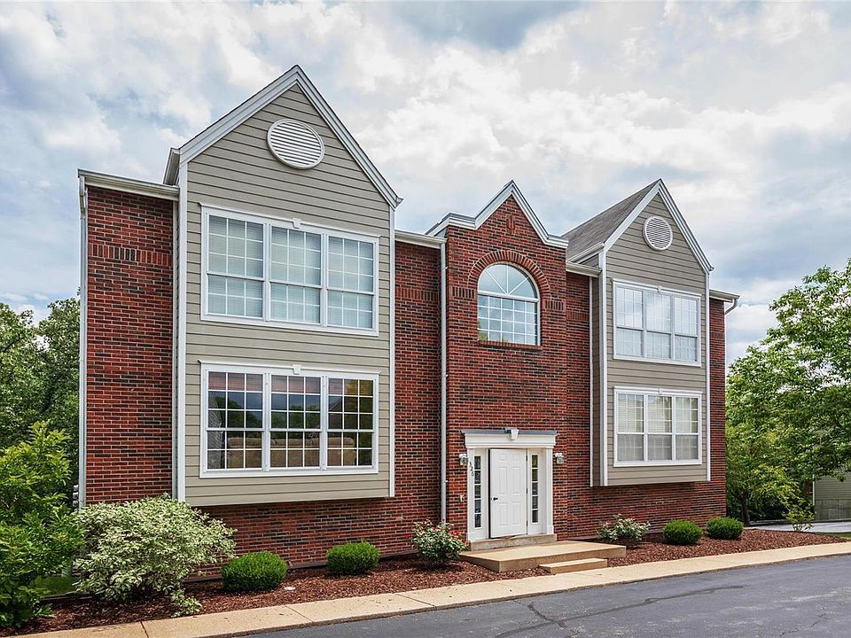 1st image of 1326 Highland Oaks Dr Unit A