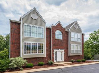 1326 Highland Oaks Dr UNIT A, Ballwin, MO 63021