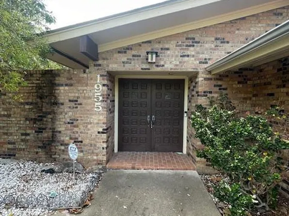 1955 Idlewild Dr, Greenville, MS 38701