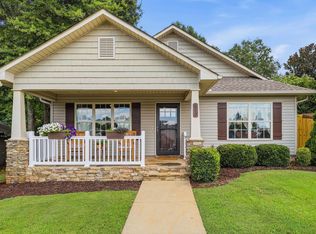 610 Fawn Branch Trl, Boiling Springs, SC 29316