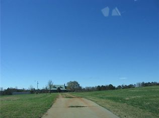 8651 Forrester Rd, Lula, GA 30554