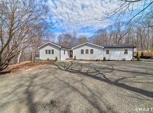 1607 Great Hill Road, Guilford, CT 06437