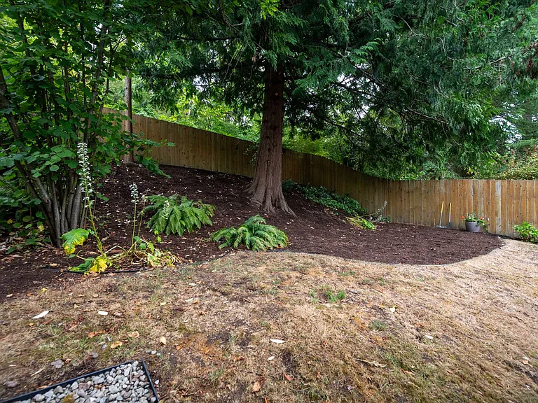 5008 Puget Blvd SW — Photo 26