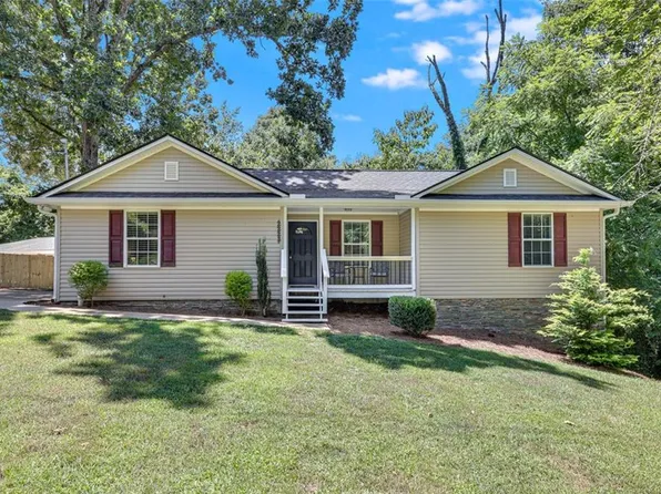 2223 Boy Scout Camp Rd, Gainesville, GA 30501