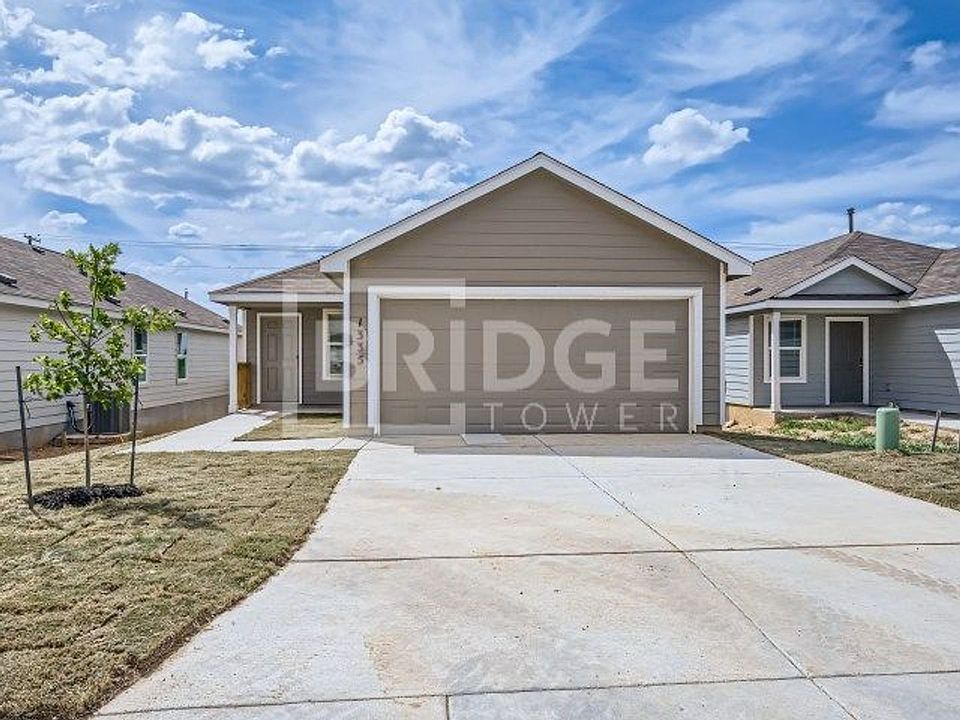 1st image of 1335 White Willow