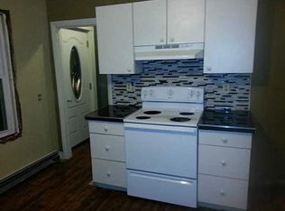 42 Cleveland St #1, Pawtucket, RI 02860