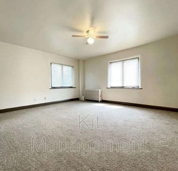 3805 Berkeley Dr — Photo 1