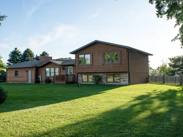 3222 Williams Grant Dr, De Pere, WI 54115