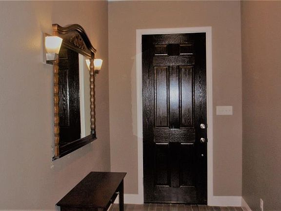 4th image of 128 Birch Ln