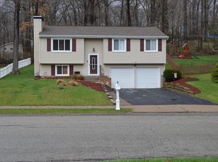 103 Walnut Dr, Baden, PA