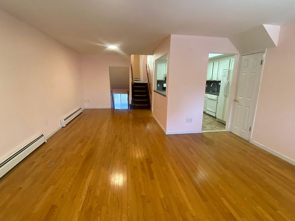 1st image of 8778 25th Ave #1F