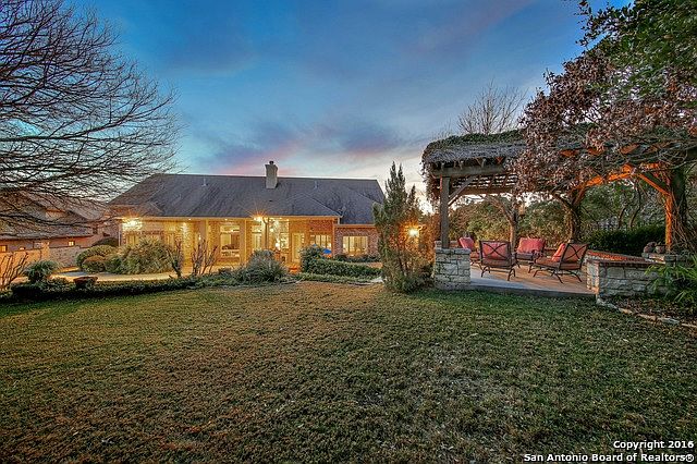 1st image of 241 Highridge Dr E
