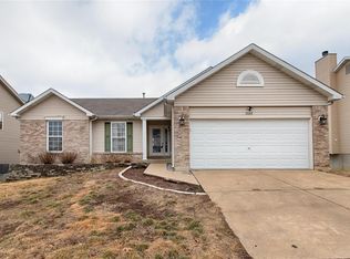 2668 Ruddy Ridge Dr, High Ridge, MO 63049