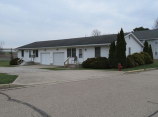 142 E Lynn St, Saint Paris, OH 43072