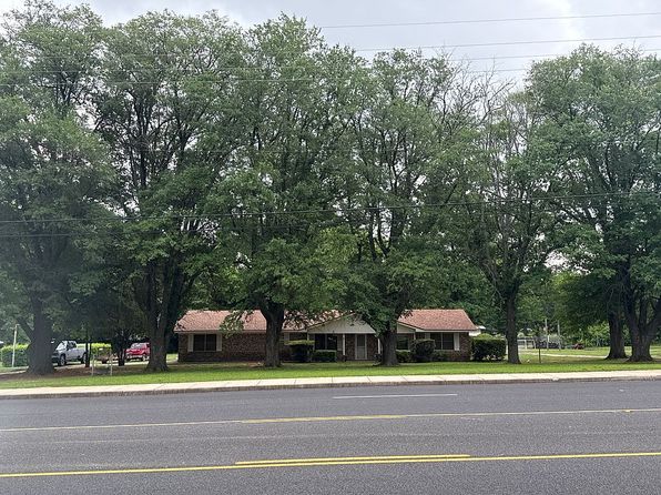 906 N White Oak Rd