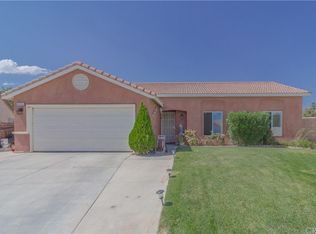 10716 Wakefield St E, Adelanto, CA 92301