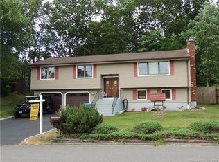 19 Charter Oak Ave, Waterbury, CT 06708