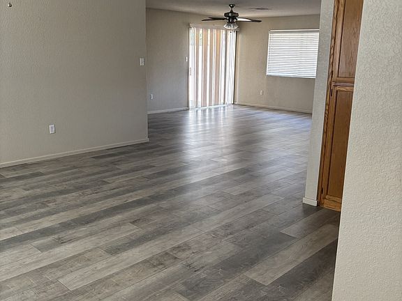 4th image of 11269 E 27th St