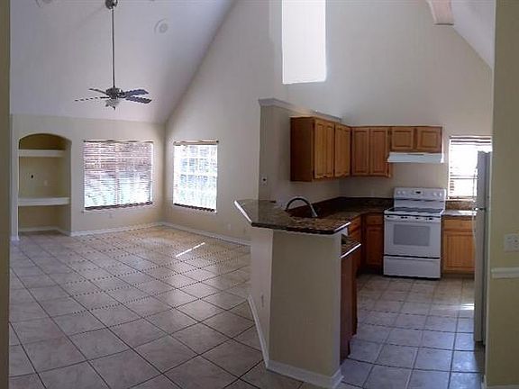 4th image of 3362 Greenwich Village Blvd APT 201