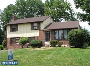 232 Willers Rd, Upper Chichester, PA 19014