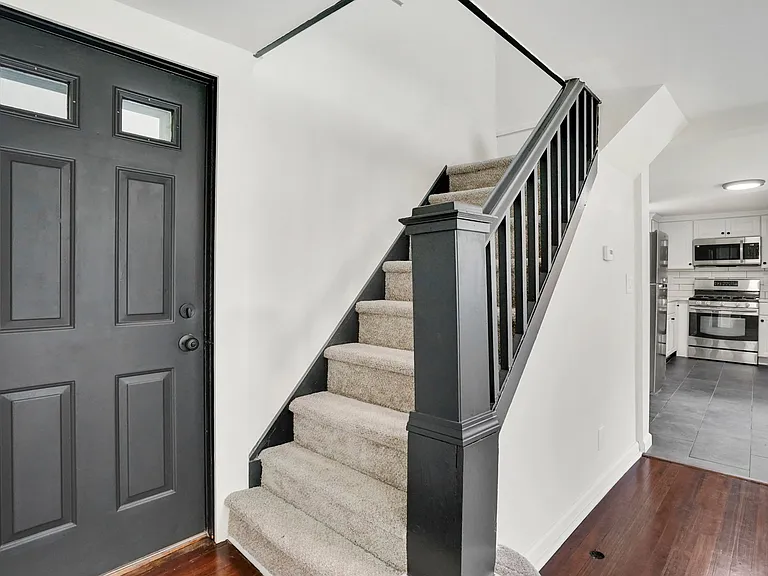 46 Chestnut Street Pl — Photo 18