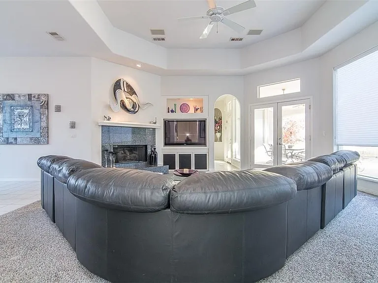 18007 Rock Branch Dr — Photo 4