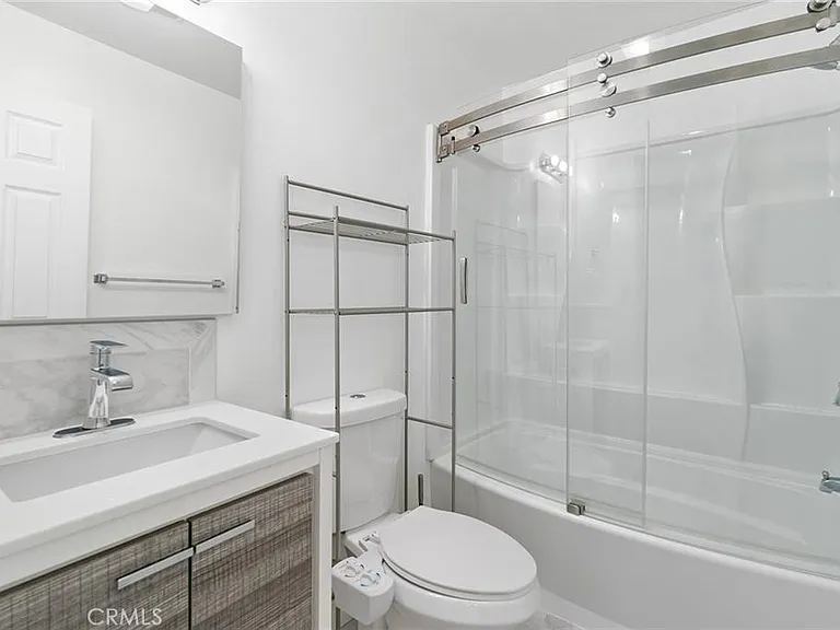 23401 Park Sorrento #34 — Photo 21