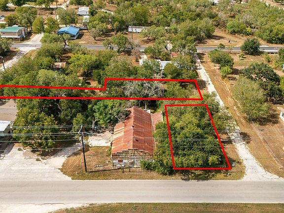 3rd image of 17109 Old Corpus Christi Rd LOT 1