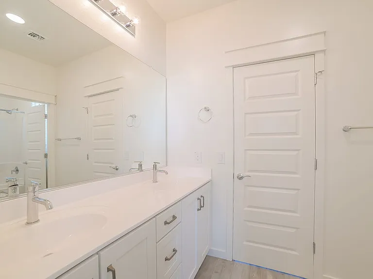 16028 N 74th Ln — Photo 15