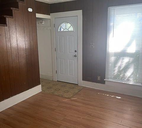 3rd image of 599 S Court St #C