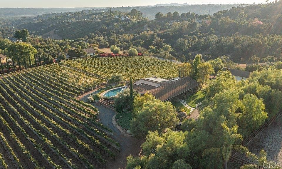 3563 Canonita Dr, Fallbrook, CA 92028 | Zillow