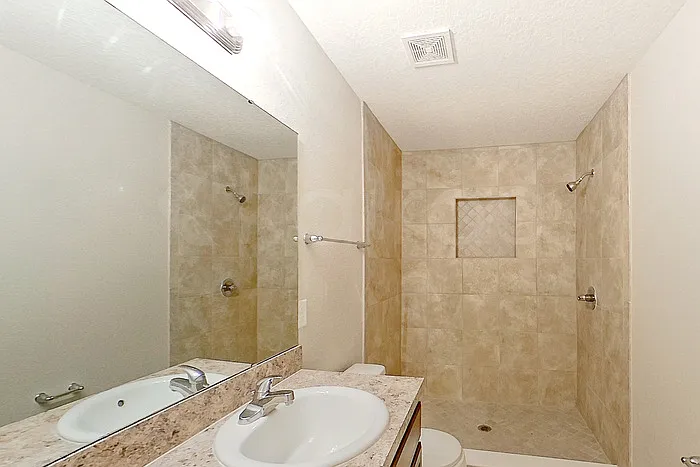 1303 Mull St — Photo 11