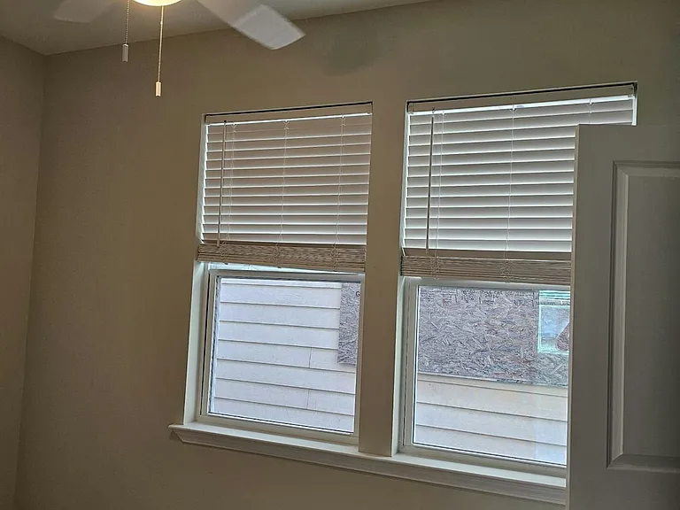 8709 Apricot St — Photo 23