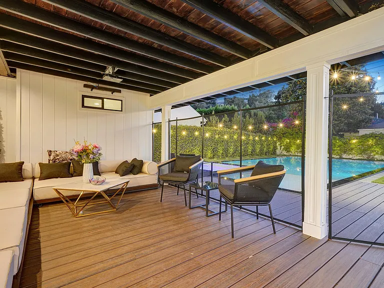 4029 Coldwater Canyon Ave — Photo 25