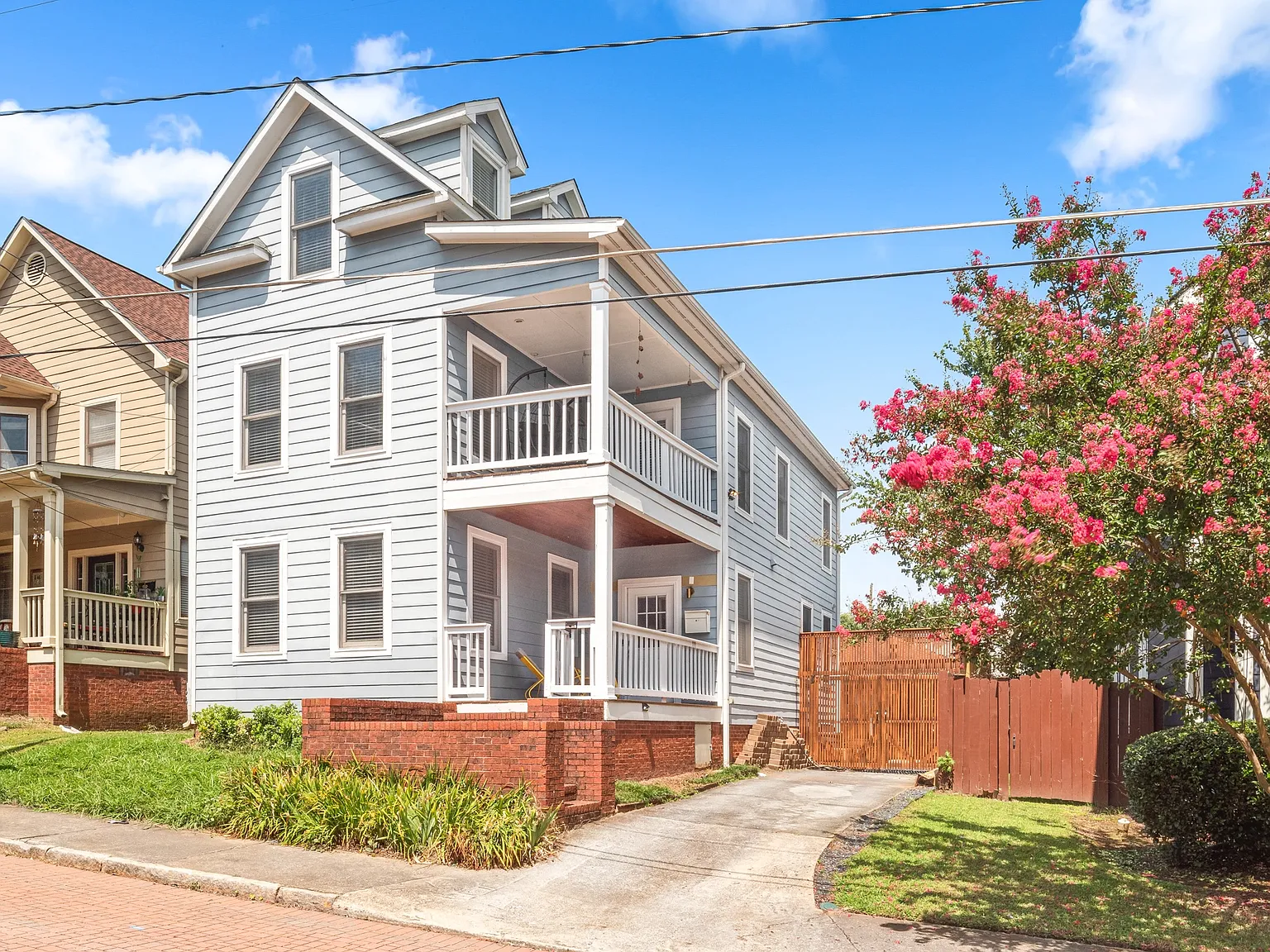132 Crumley St SE — Photo 2