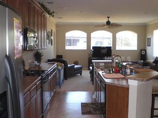2nd image of 30641 Piercefield Ct