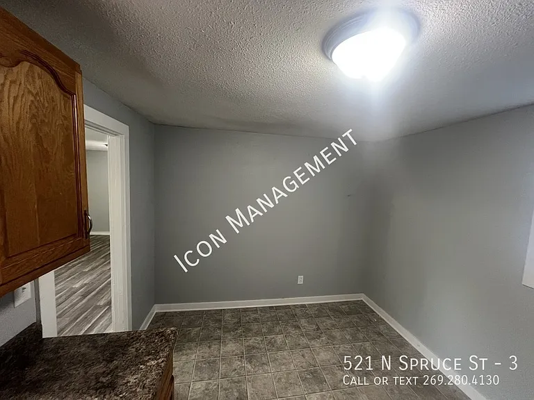 521 N Spruce St #3 — Photo 7